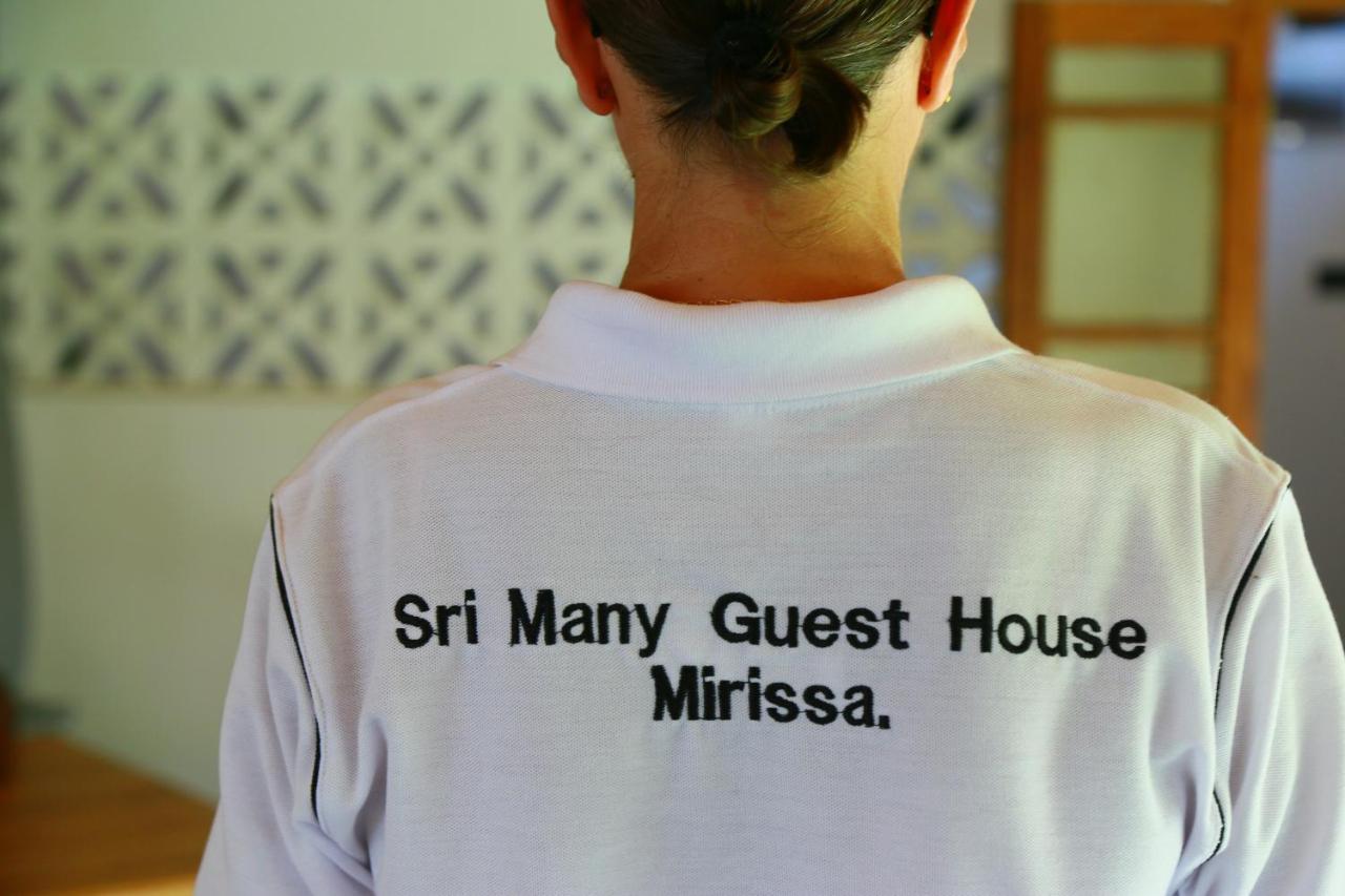 Srimany Bed and Breakfast Mirissa Exteriör bild